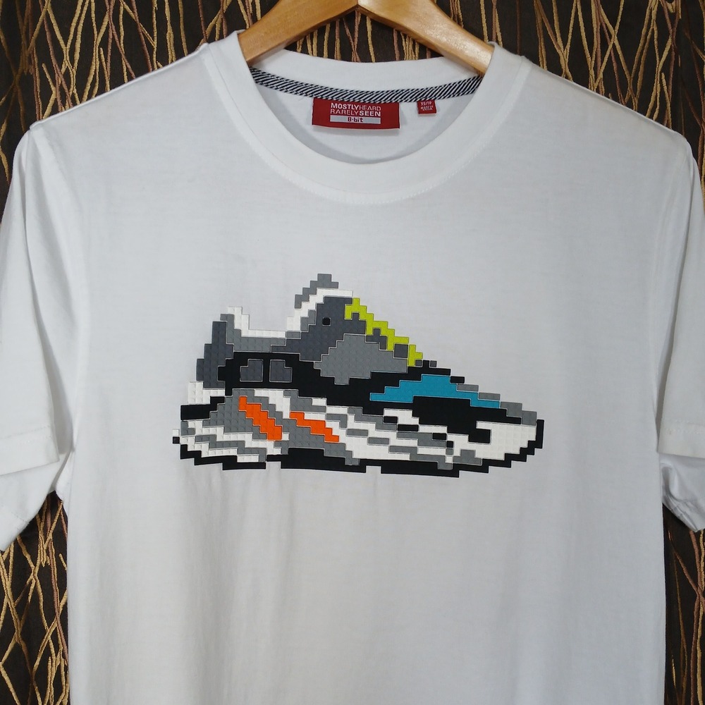 Mostly Heard Rarely Seen 8-Bit T-Shirt Mens XS White Pixel Sneaker Graphic